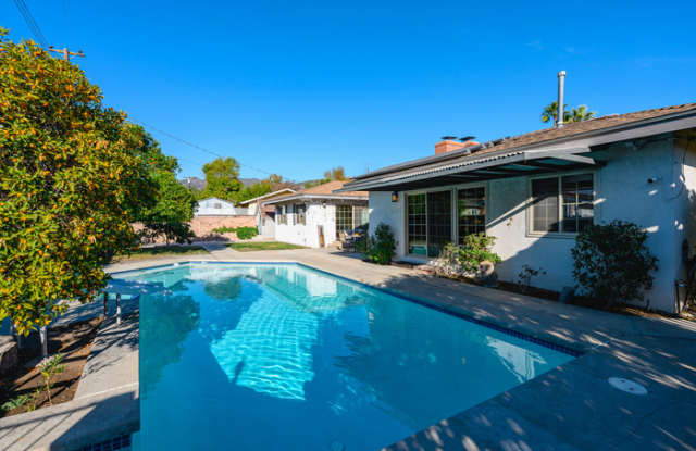 135 Underhill Drive
