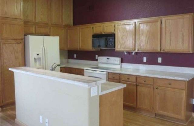 1801 Blue Cloud Street