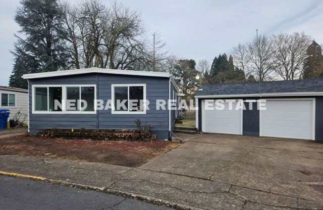 3Bd/2Ba Manufactured Home - For viewing!