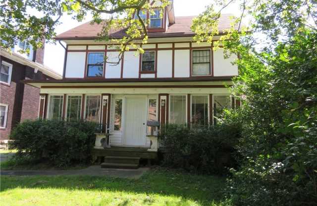 1605 Ford Avenue - 2