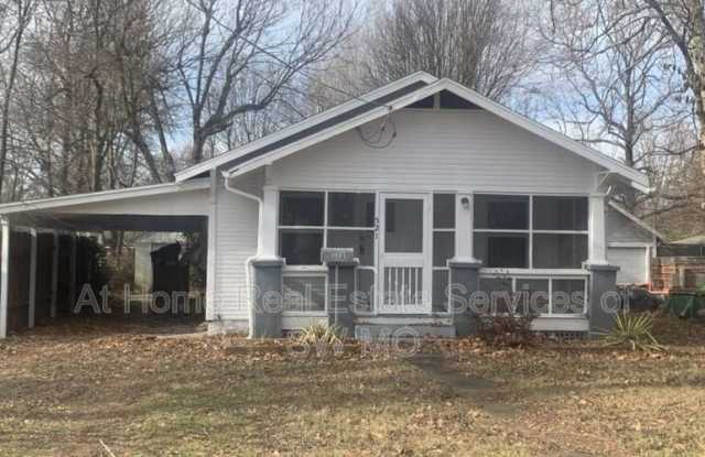 521 S Warren Ave