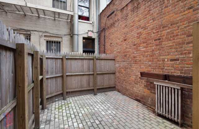 439 West 50th St