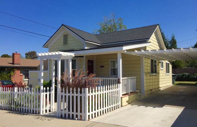 HISTORICAL HOUSE IN DOWNTOWN SLO!! - 1526 BEACH STREET - 1526 Beach Street, San Luis Obispo, CA 93401