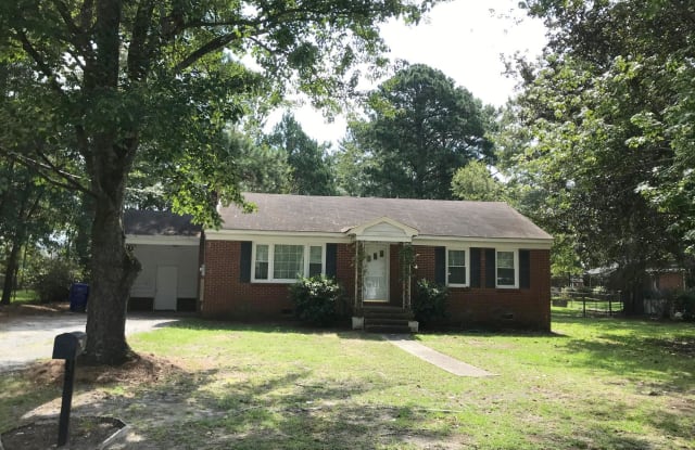 305 Lindell Road - 305 Lindell Drive, Greenville, NC 27834