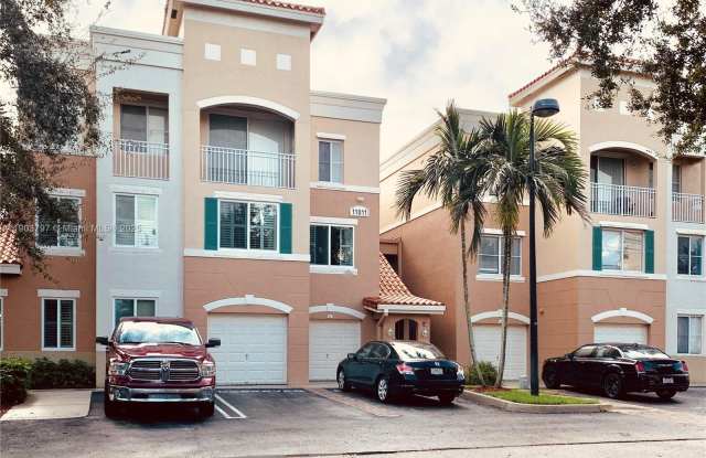 Photo of 11011 Legacy Ln