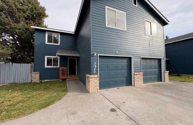 Photo of CHECK OUT THIS COZY 3 BEDROOM, 2.5 BATH TOWNHOME ON A CORNER LOT IN MOUNTAINVIEW NEIGHBORHOOD