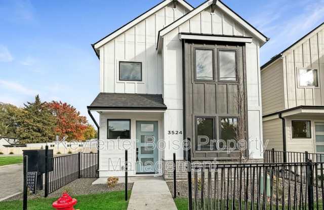 Photo of 3524 W Anderson St