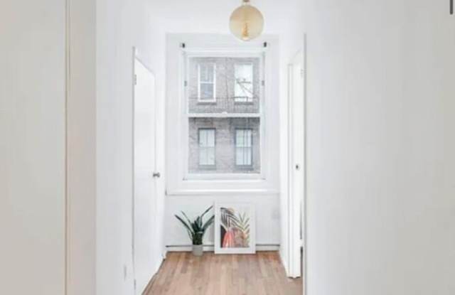 138 SULLIVAN Street unit: 2