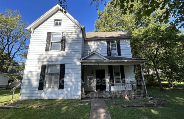 717 S Douglas - 717 South Douglas Avenue, Springfield, MO 65806