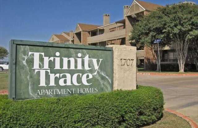 Trinity Trace photos photos