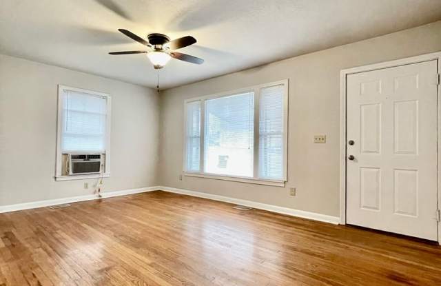 Centrally Located 2 Bedroom Home