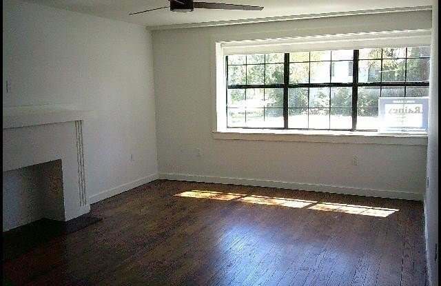 1520 Broadway Unit B