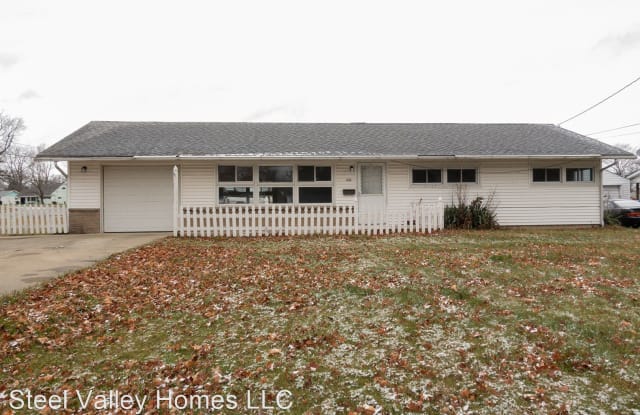 4114 Woodmere Drive - 4114 Woodmere Drive, Austintown, OH 44515