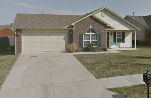 13 W Fairlane Dr.