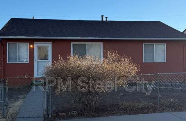 Photo of 1926 E 15th St