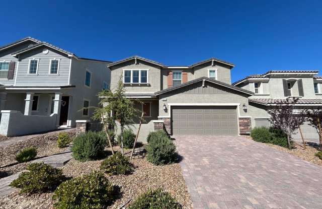 Inspirada Two-story 5-bedroom 4.5-bathroom Home!