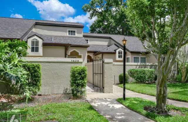 1429 Farrindon Circle
