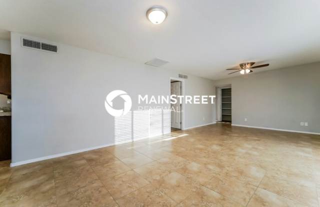 6440 North Avenue Pina