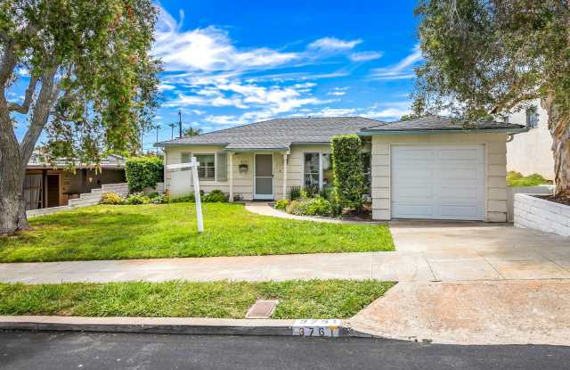 Perfectly Situated Point Loma House for Rent - 5 Beds/2.5 Baths photos photos