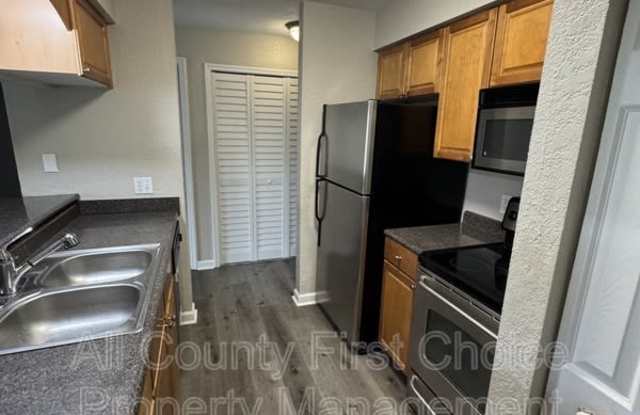 12293 Sailwinds Blvd # 203