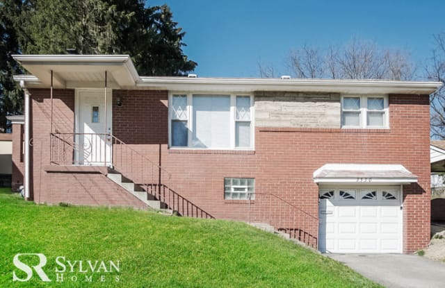 3530 Pinewood Drive - 3530 Pinewood Drive, West Homestead, PA 15120