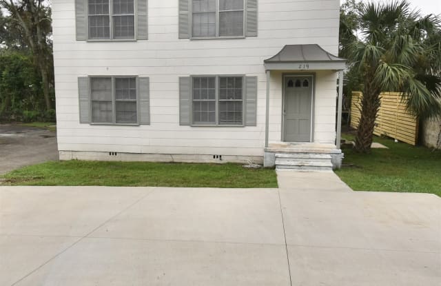 219 E 6th Avenue - 219 East 6th Avenue, Tallahassee, FL 32303