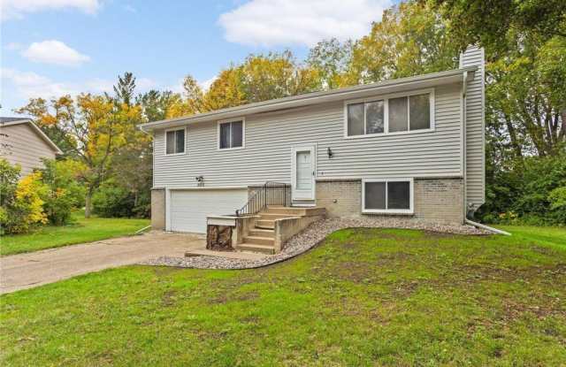 8616 Windward Circle