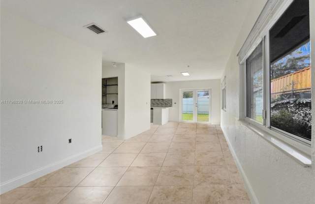 Photo of 1154 NW 103rd St