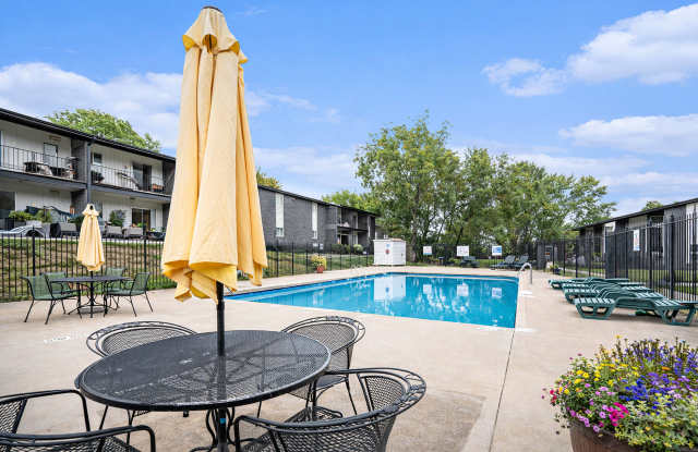 Royal Court Apartments