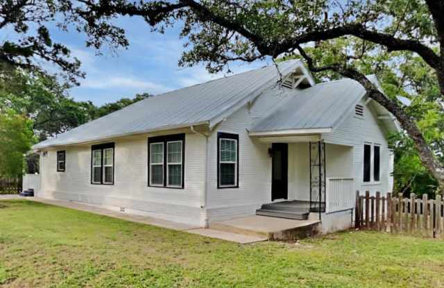 Photo of 26998 Hogan Dr