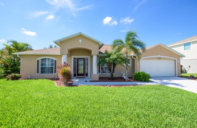 1324 Northeast 17th Street - 1324 Northeast 17th Street, Cape Coral, FL 33909