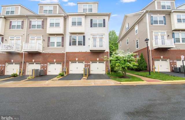 4722 DANE RIDGE Circle