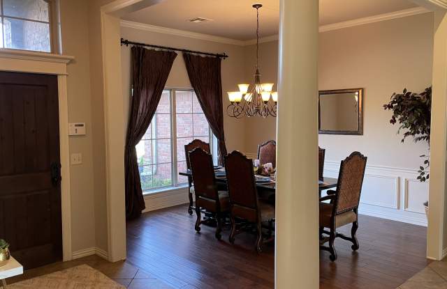 15512 Maple Ridge Lane