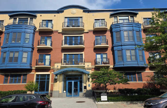 Photo of 401 13TH Street NE unit: 408