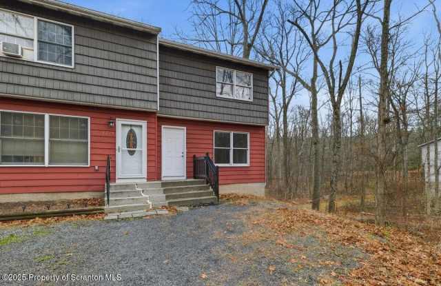 Photo of 1273 Chateau Drive