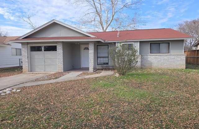 Photo of 617 PECAN DR