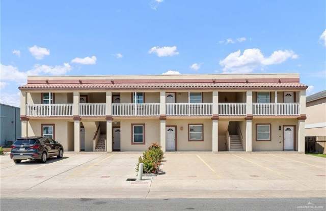 Photo of 106 Campeche Street