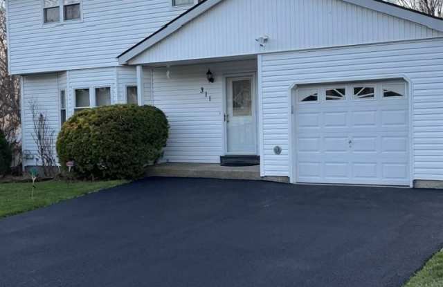 Photo of 311 Concord