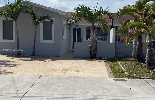 7880 W 8th Ave - 7880 West 8th Avenue, Hialeah, FL 33014