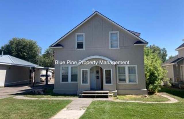 252 North Shilling Avenue