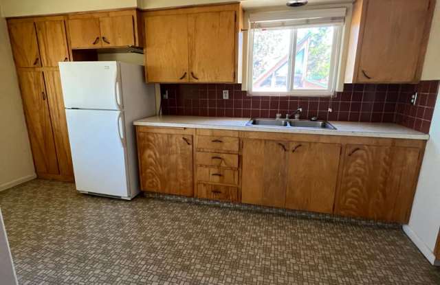 1 Bedroom Apartment - Close to Oregon Tech  Sky Lakes