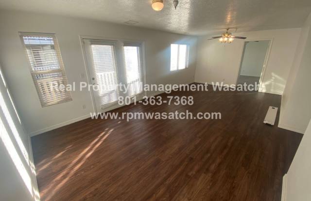 360 N 500 W #201 - 360 North 500 West, Bountiful, UT 84010