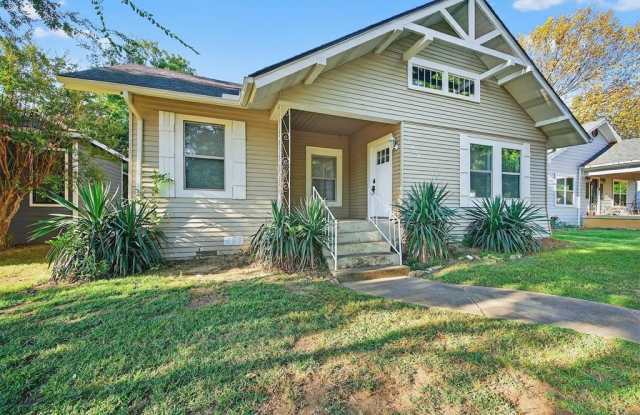 1014 W Walker Street