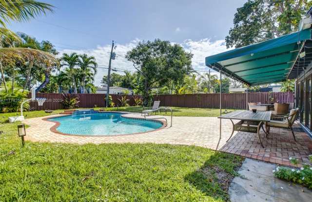 1728 Ne 17th Terrace