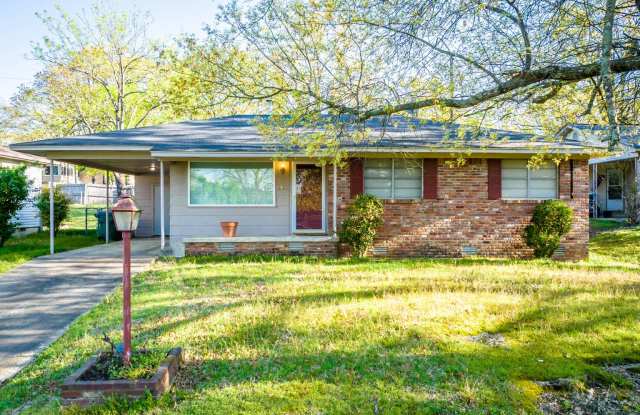 Photo of Charming Single-Level Brick Home with Large Yard  Patio in Little Rock