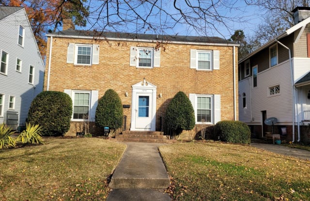 1310 Rockbridge Ave - 1310 Rockbridge Avenue, Norfolk, VA 23508