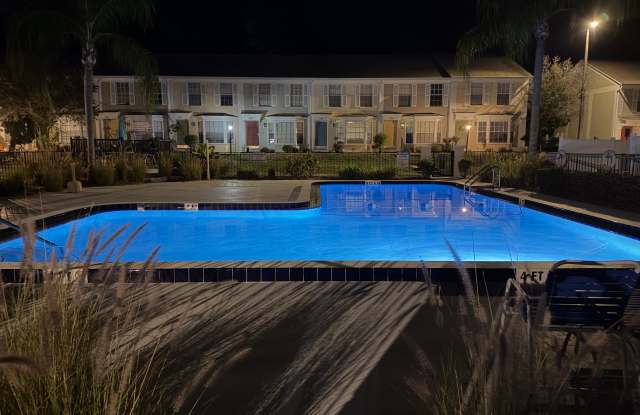 13536 Embassy Park Ct