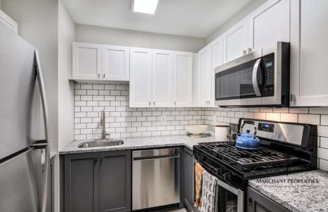 Photo of 73 Saint Alphonsus St.