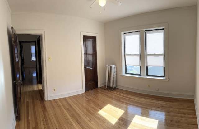 1637 W. 83rd St - Unit 205