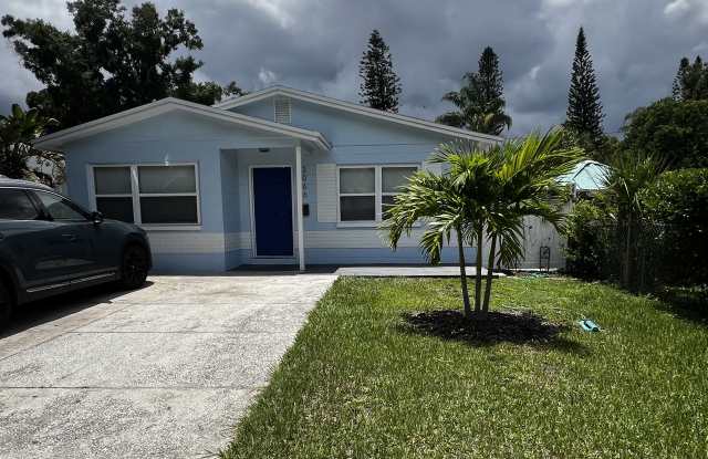3066 8th Street North